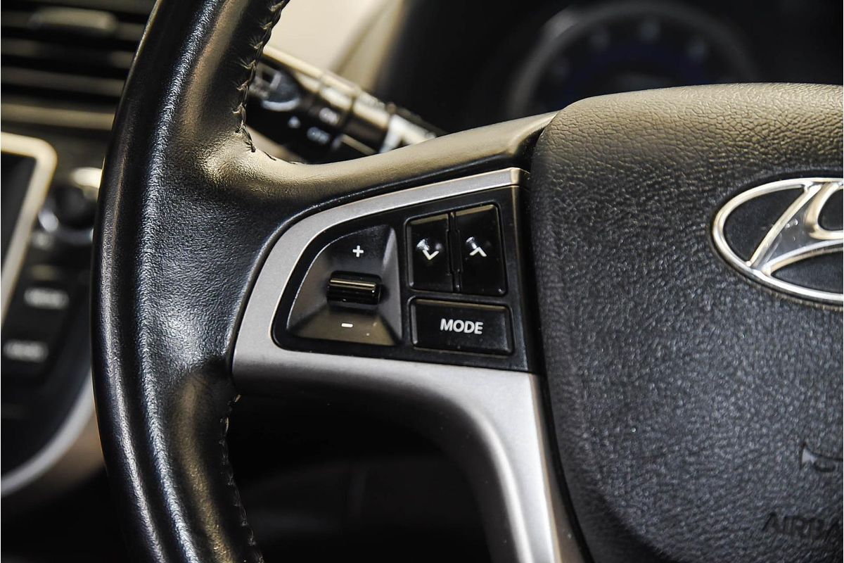 2018 Hyundai Accent Sport RB6