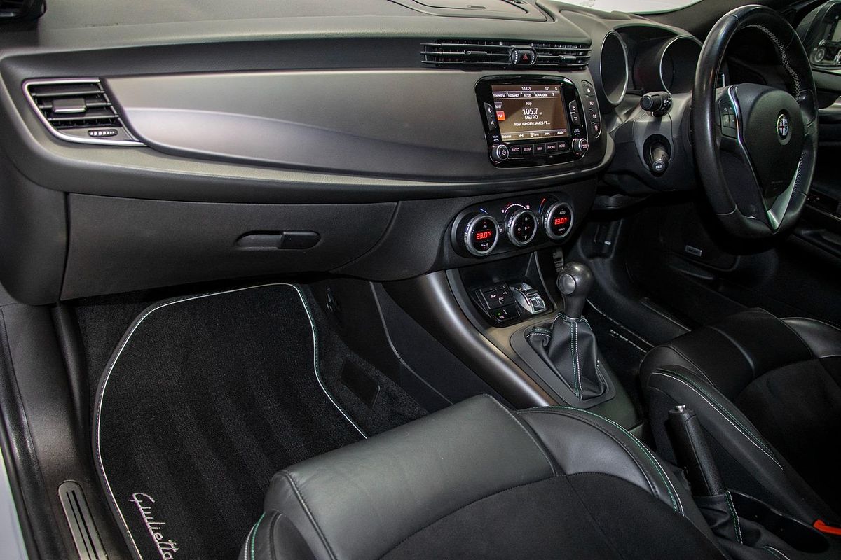 2014 Alfa Romeo Giulietta Quadrifoglio Verde Series 1