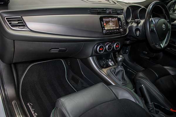 2014 Alfa Romeo Giulietta Quadrifoglio Verde Series 1