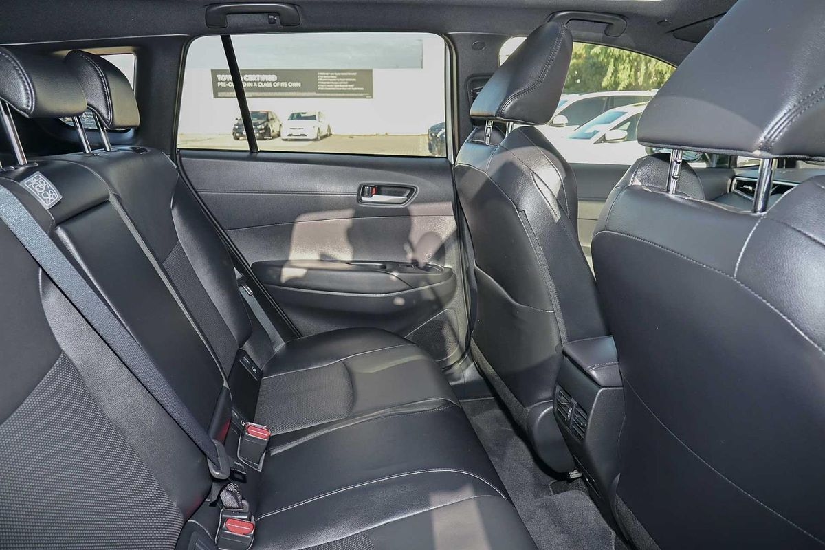 2023 Toyota Corolla Cross Atmos MXGA10R