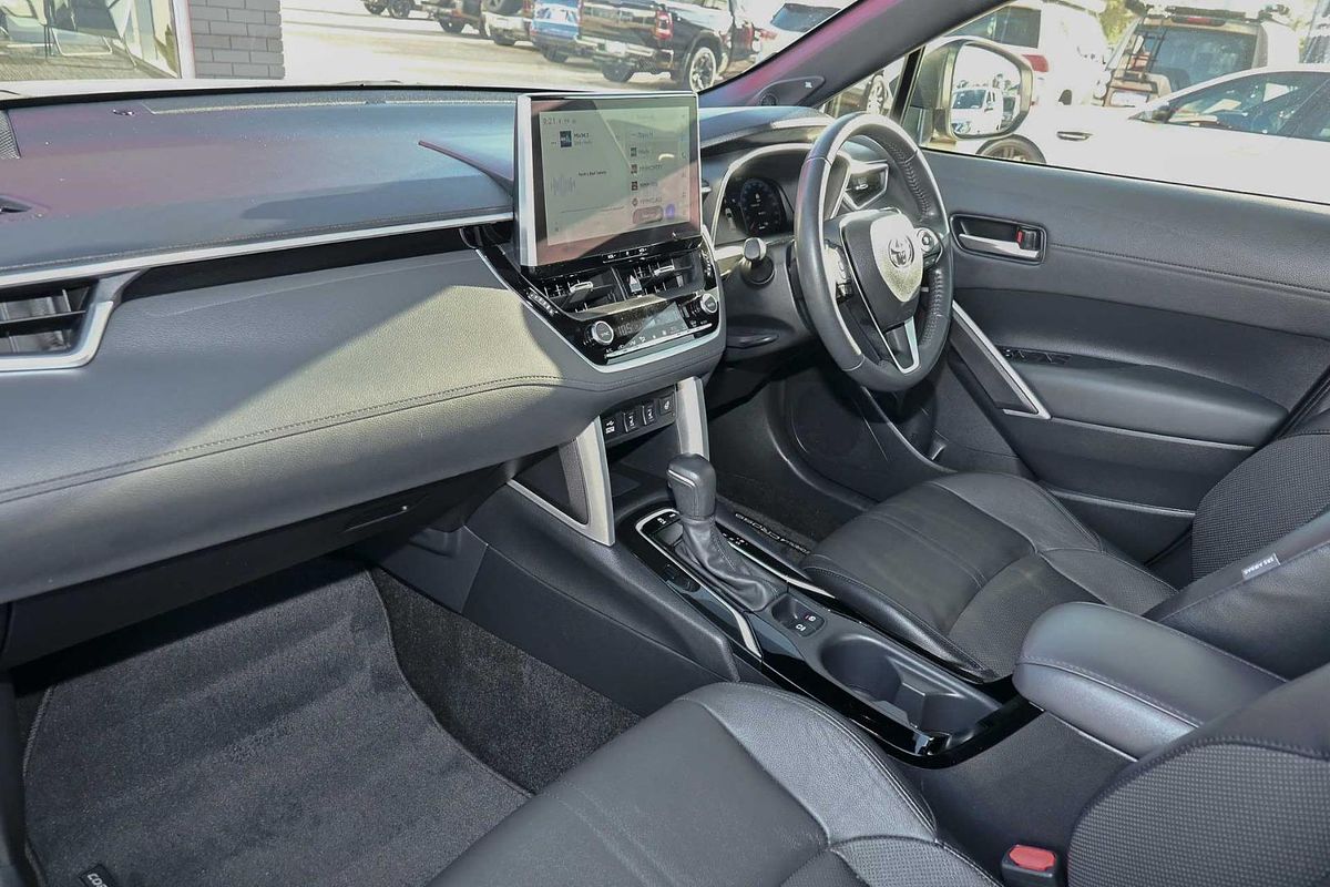2023 Toyota Corolla Cross Atmos MXGA10R