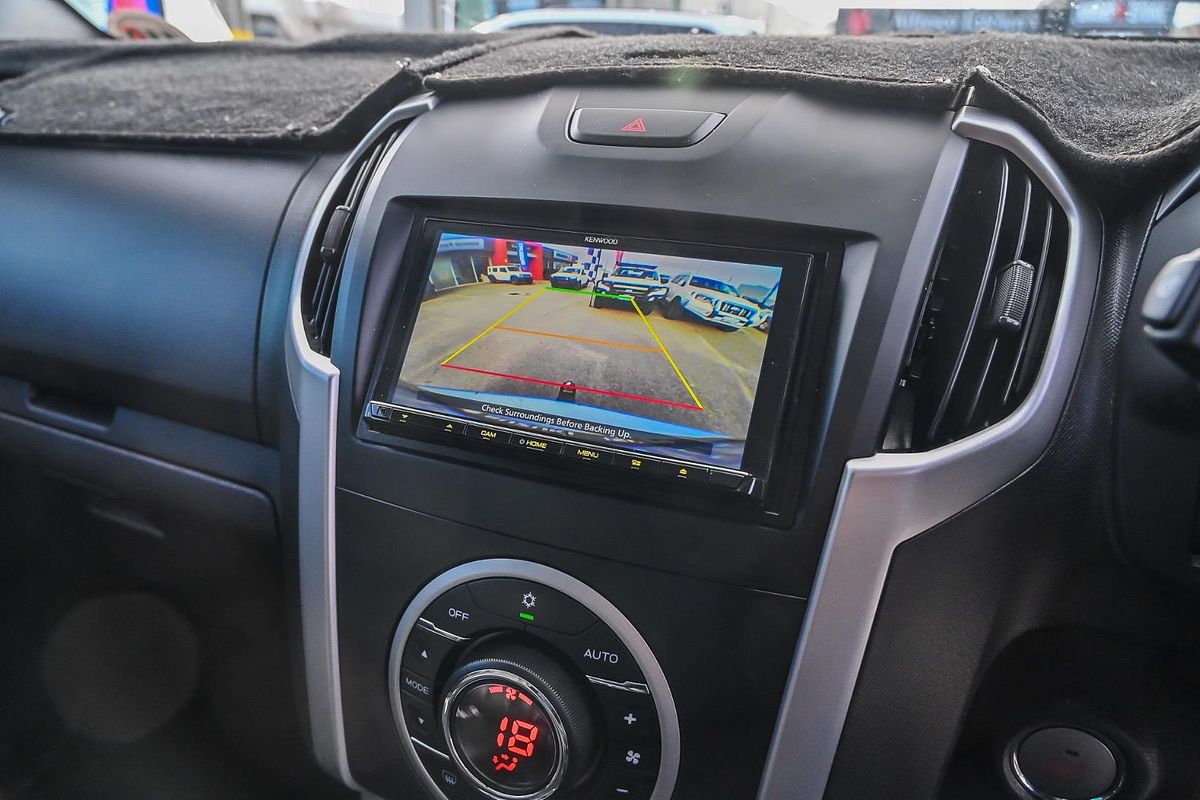 2015 Isuzu MU-X LS-T