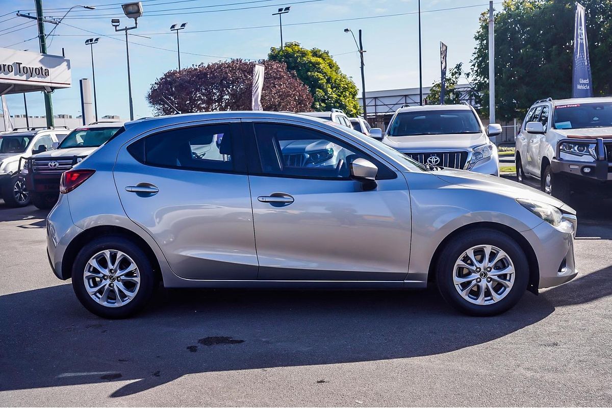 2016 Mazda 2 Maxx DJ Series