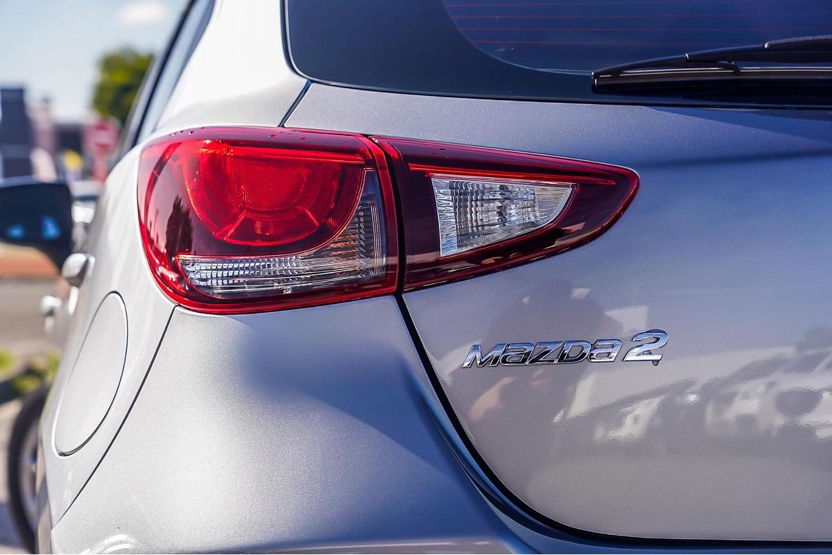 2016 Mazda 2 Maxx DJ Series