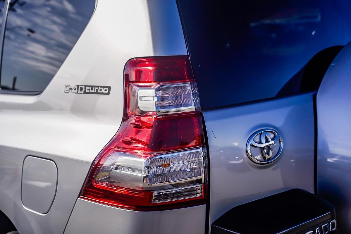 2017 Toyota Landcruiser Prado GXL GDJ150R