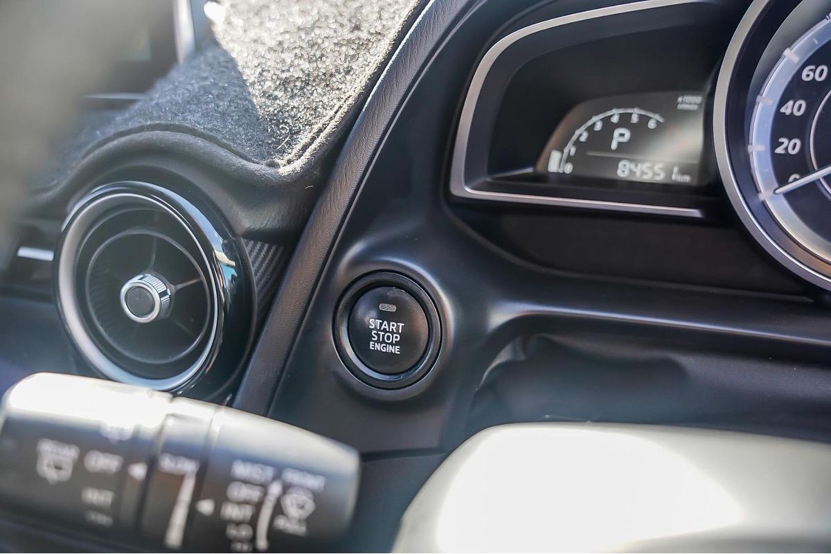 2016 Mazda 2 Maxx DJ Series