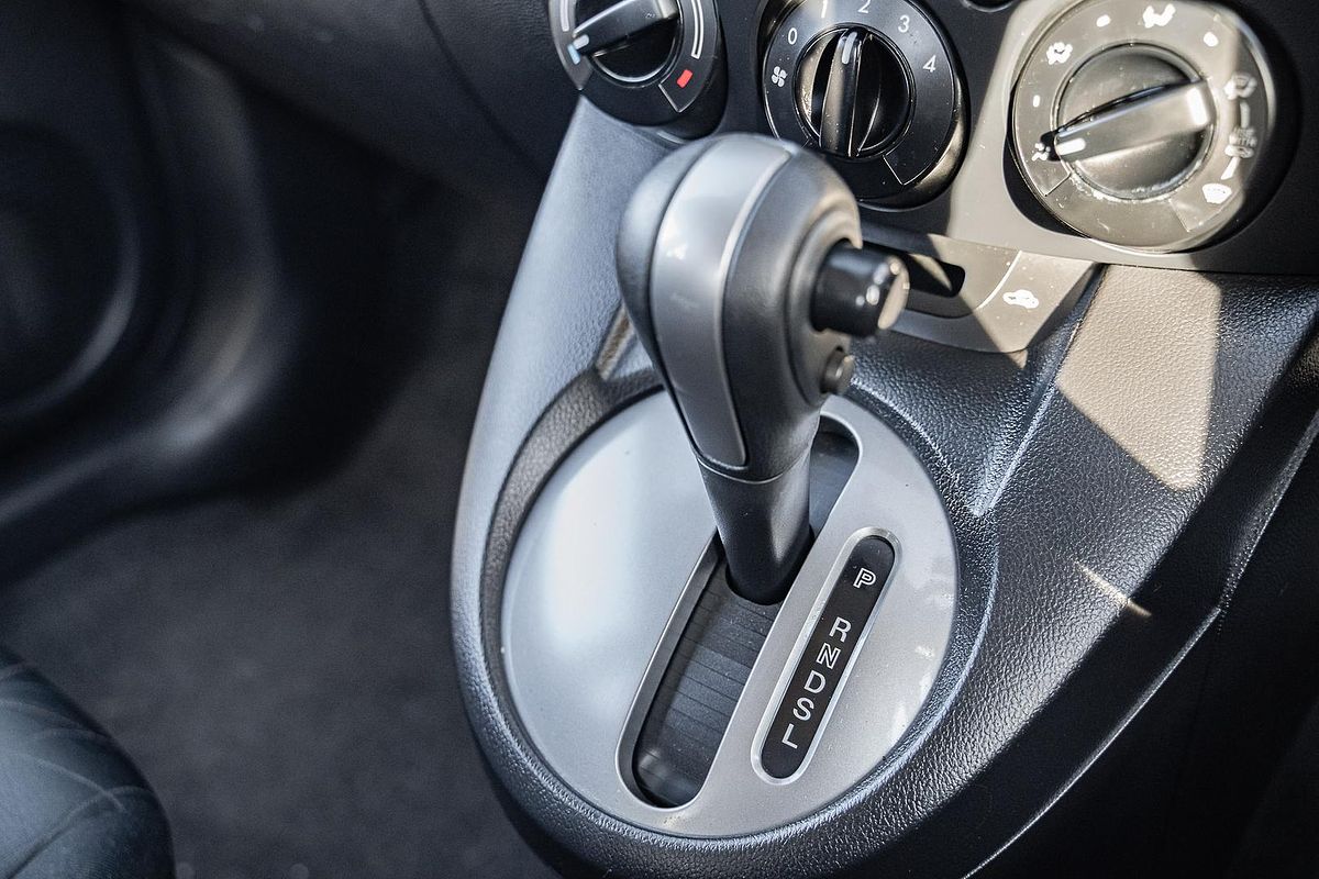 2012 Mazda 2 Neo DE Series 2