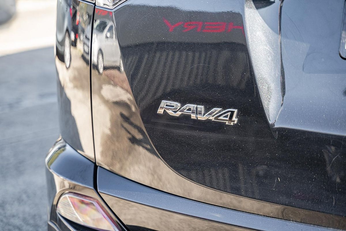 2018 Toyota RAV4 GXL ASA44R
