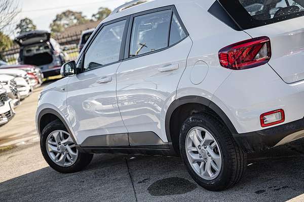 2023 Hyundai Venue QX.V5