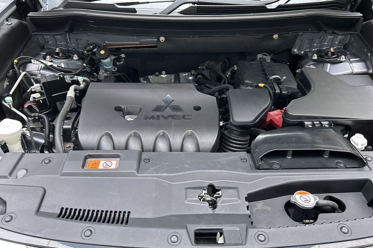 2018 Mitsubishi Outlander LS ZL