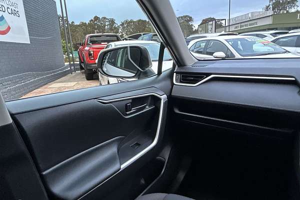 2024 Toyota RAV4 GX AXAH52R