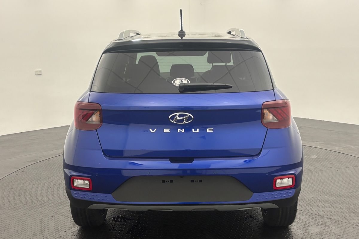 2025 Hyundai Venue Elite QX.V5