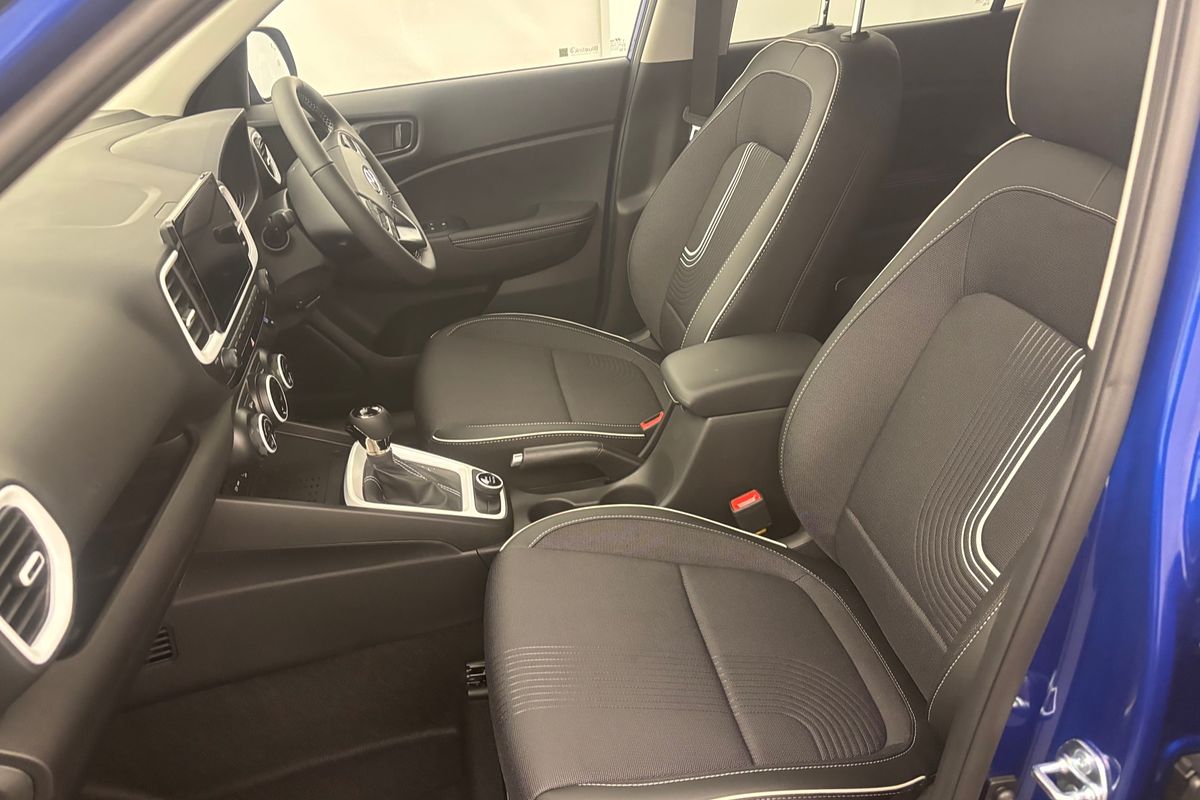 2025 Hyundai Venue Elite QX.V5