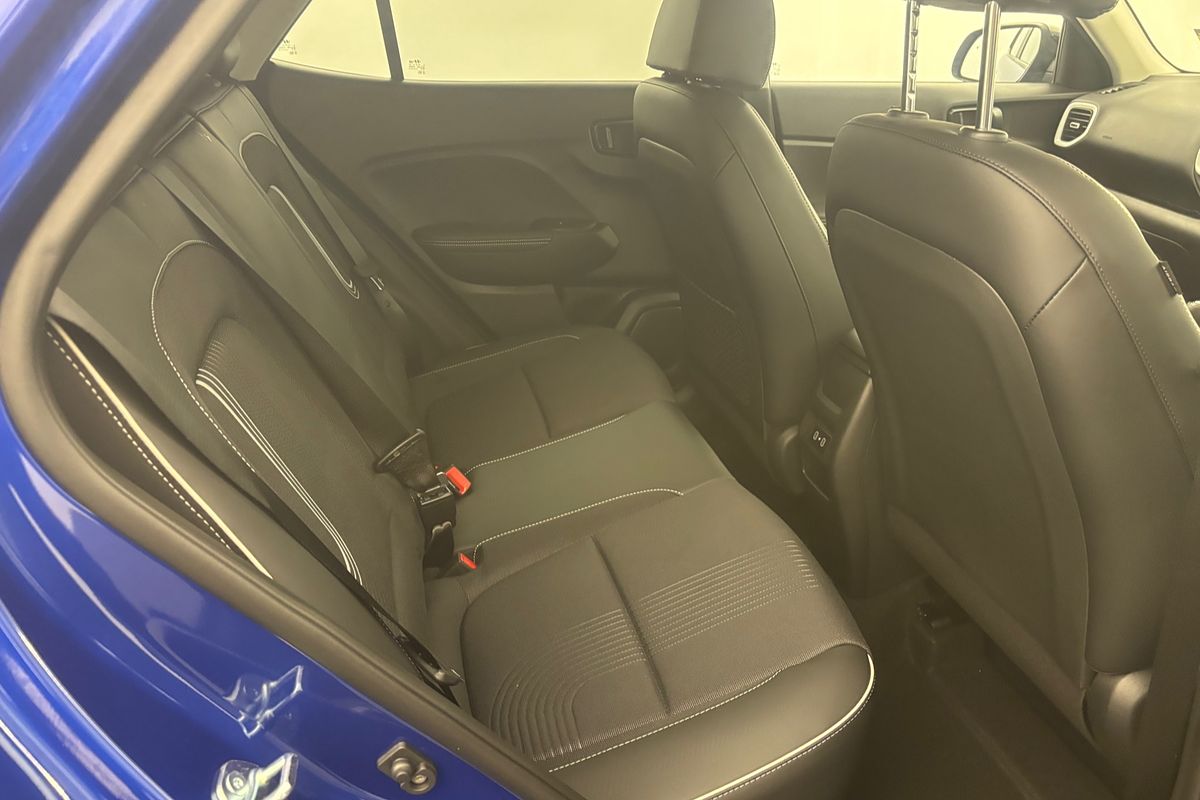 2025 Hyundai Venue Elite QX.V5