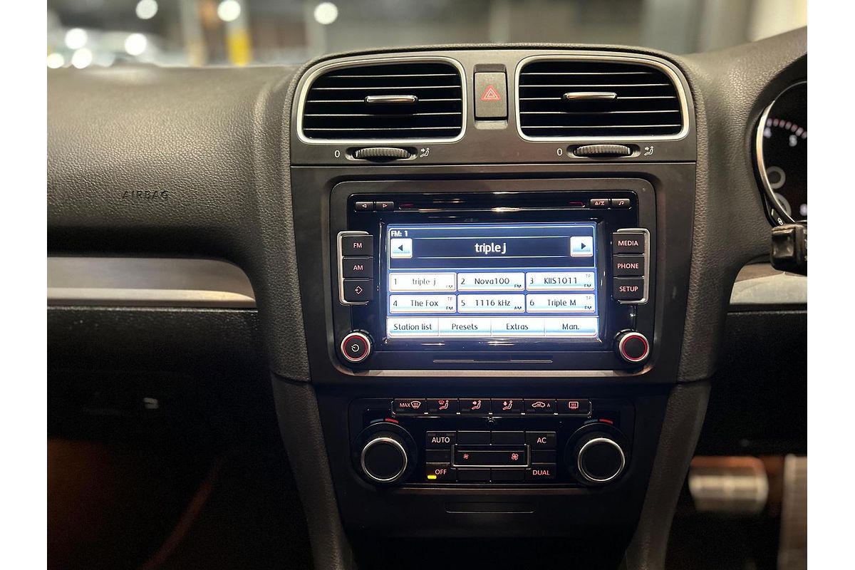 2011 Volkswagen Golf GTI Adidas VI