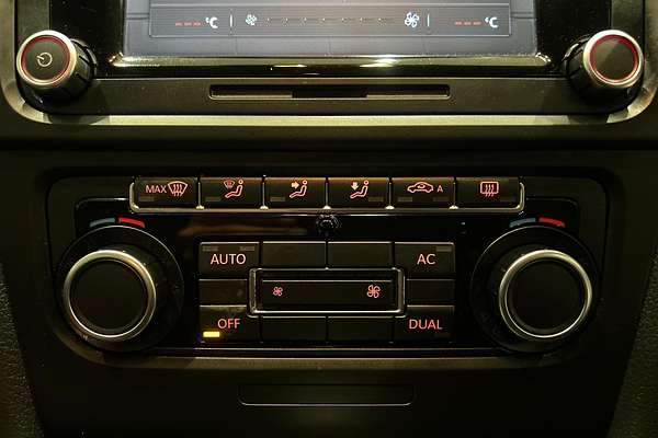 2011 Volkswagen Golf GTI Adidas VI