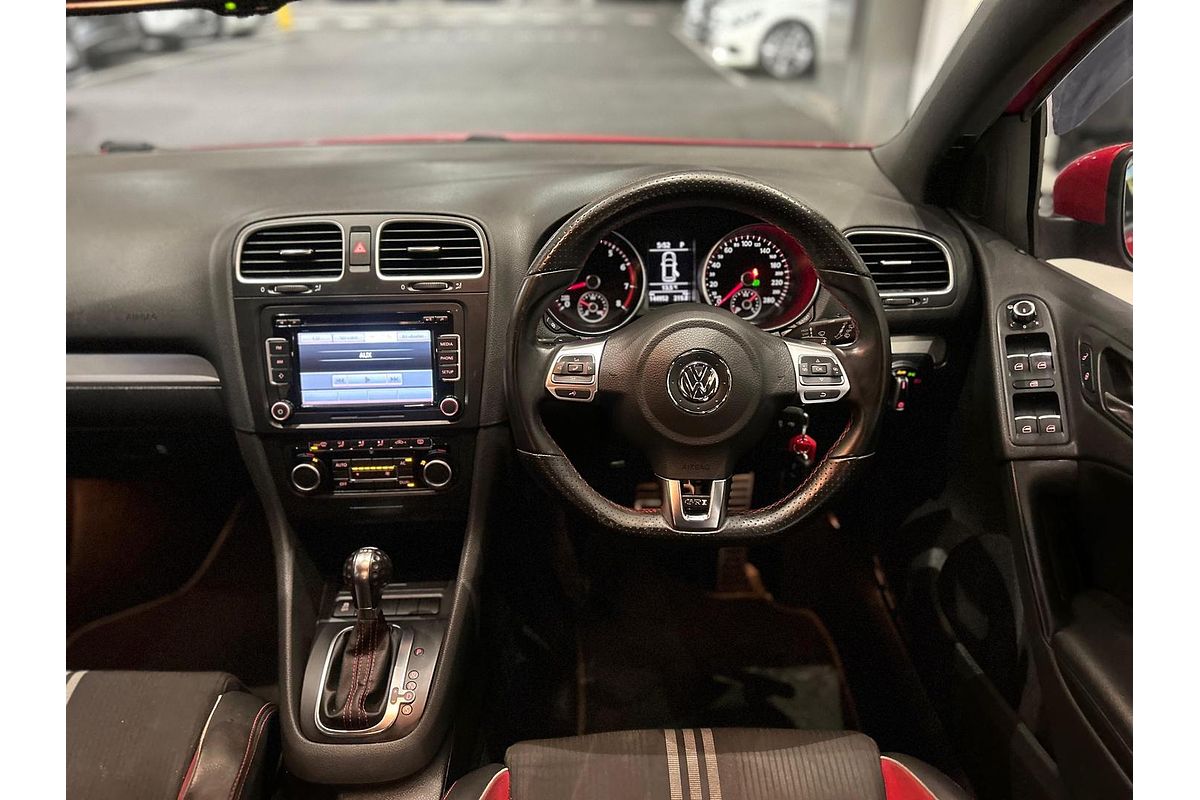 2011 Volkswagen Golf GTI Adidas VI