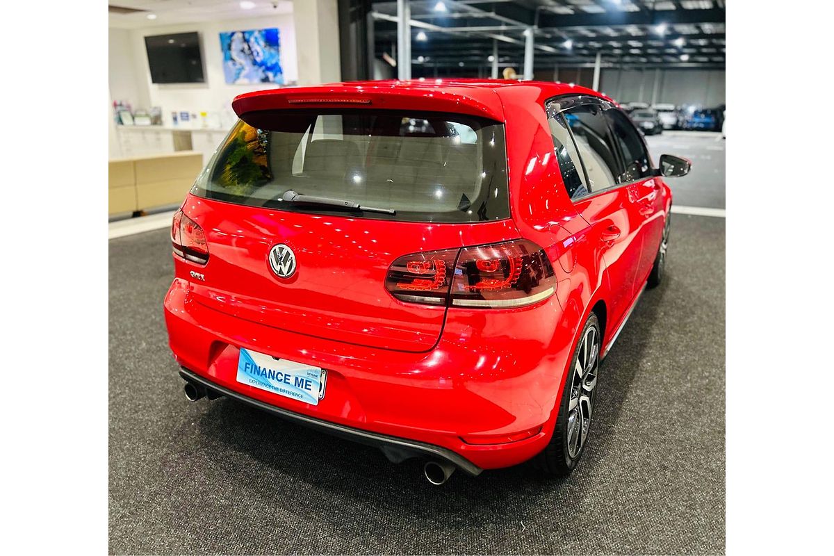2011 Volkswagen Golf GTI Adidas VI