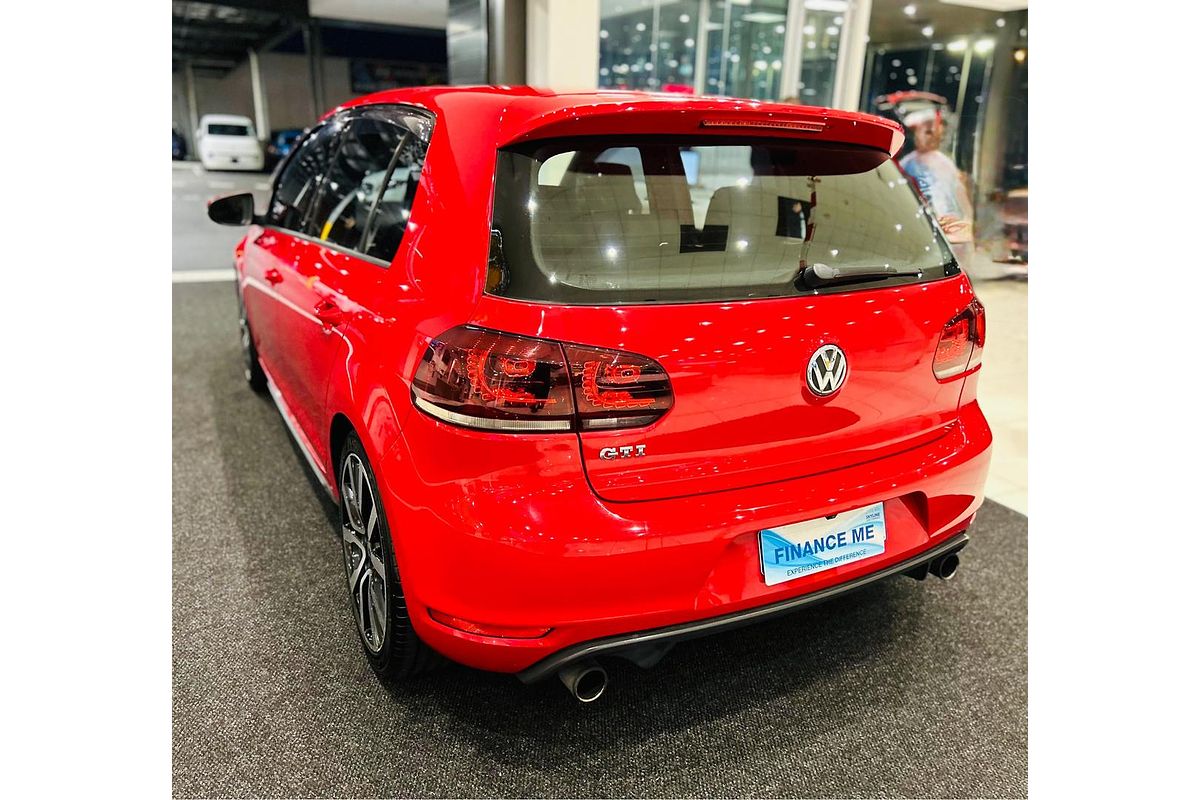 2011 Volkswagen Golf GTI Adidas VI
