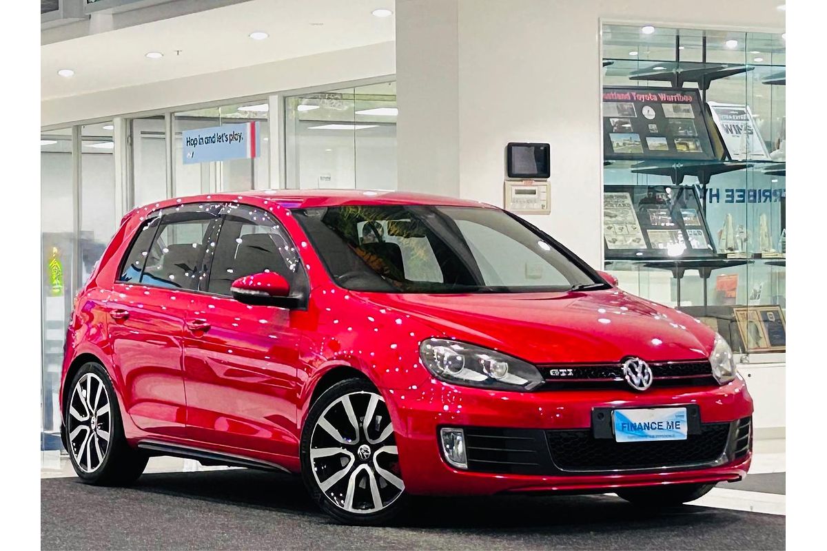 2011 Volkswagen Golf GTI Adidas VI