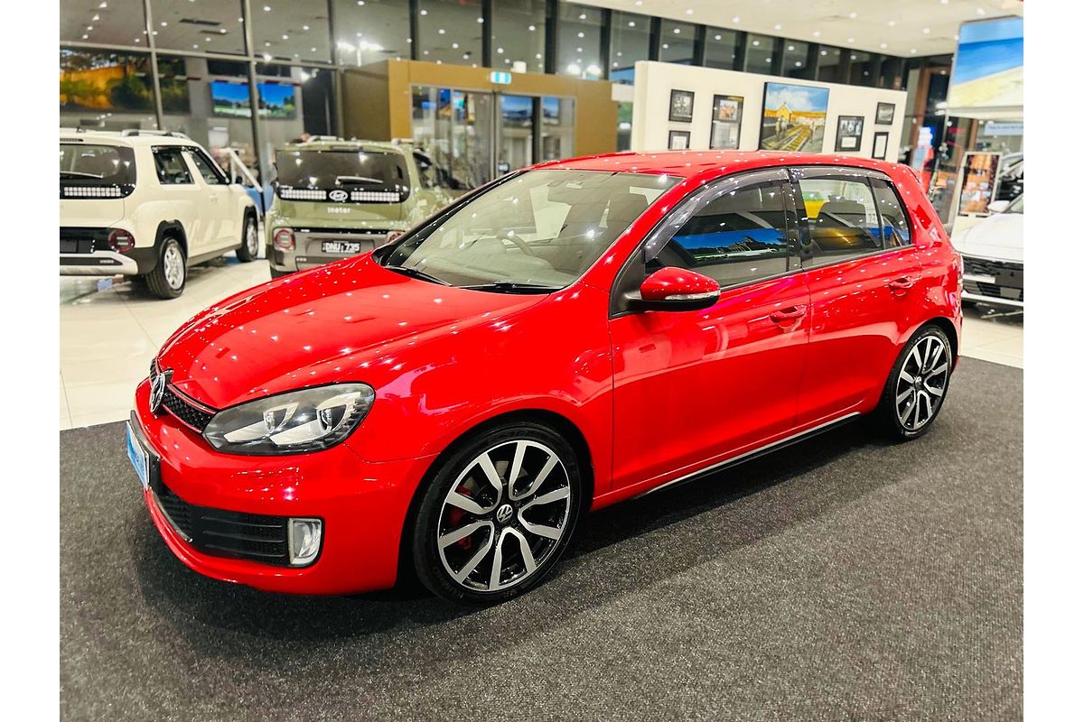 2011 Volkswagen Golf GTI Adidas VI