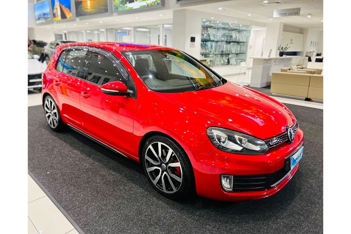 2011 Volkswagen Golf GTI Adidas VI