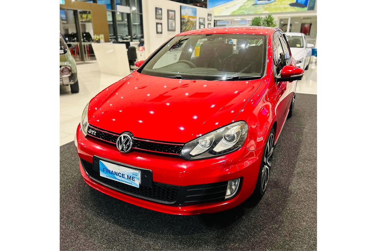 2011 Volkswagen Golf GTI Adidas VI