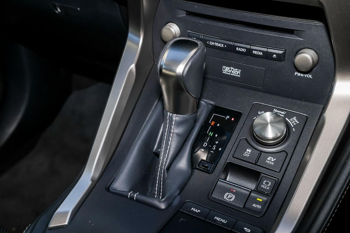 2018 Lexus NX NX300h Sports Luxury AYZ15R