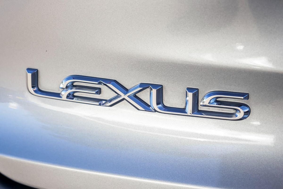2018 Lexus NX NX300h Sports Luxury AYZ15R