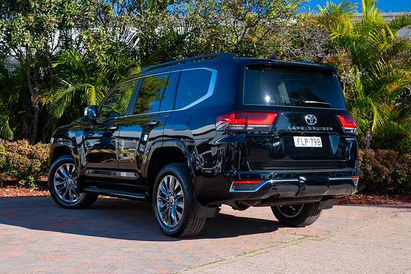 2024 Toyota Landcruiser Sahara ZX FJA300R