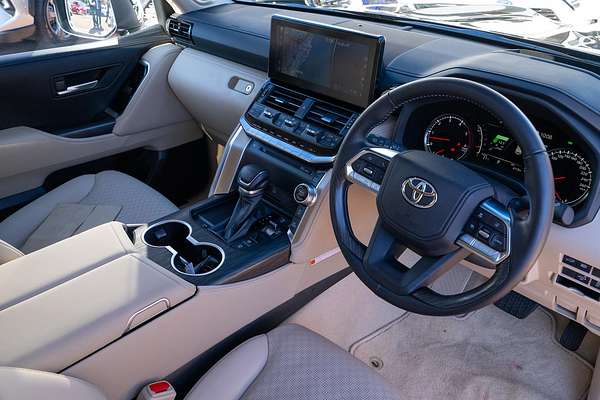 2024 Toyota Landcruiser Sahara ZX FJA300R