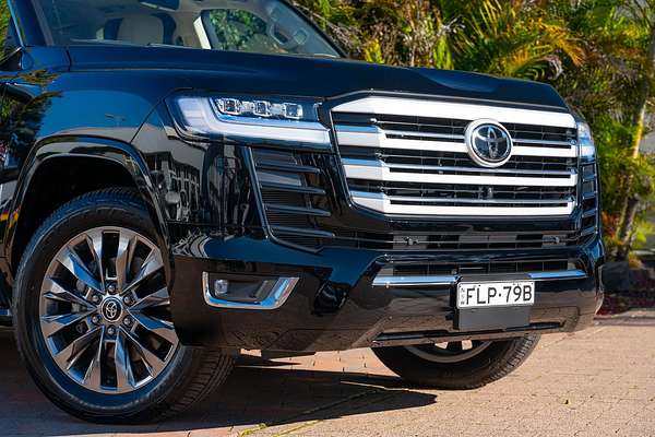 2024 Toyota Landcruiser Sahara ZX FJA300R