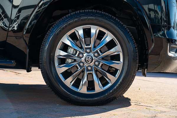 2024 Toyota Landcruiser Sahara ZX FJA300R