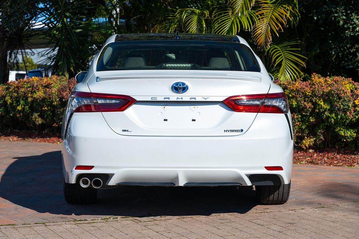 2022 Toyota Camry SL AXVH70R
