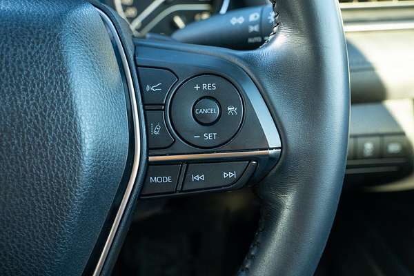 2022 Toyota Camry SL AXVH70R