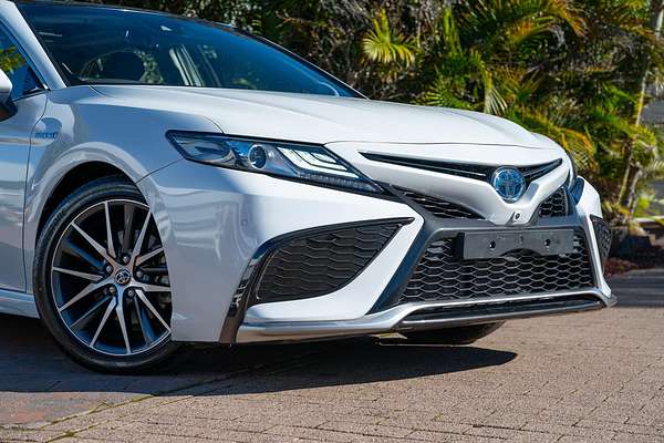 2022 Toyota Camry SL AXVH70R