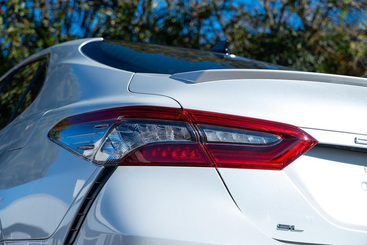 2022 Toyota Camry SL AXVH70R