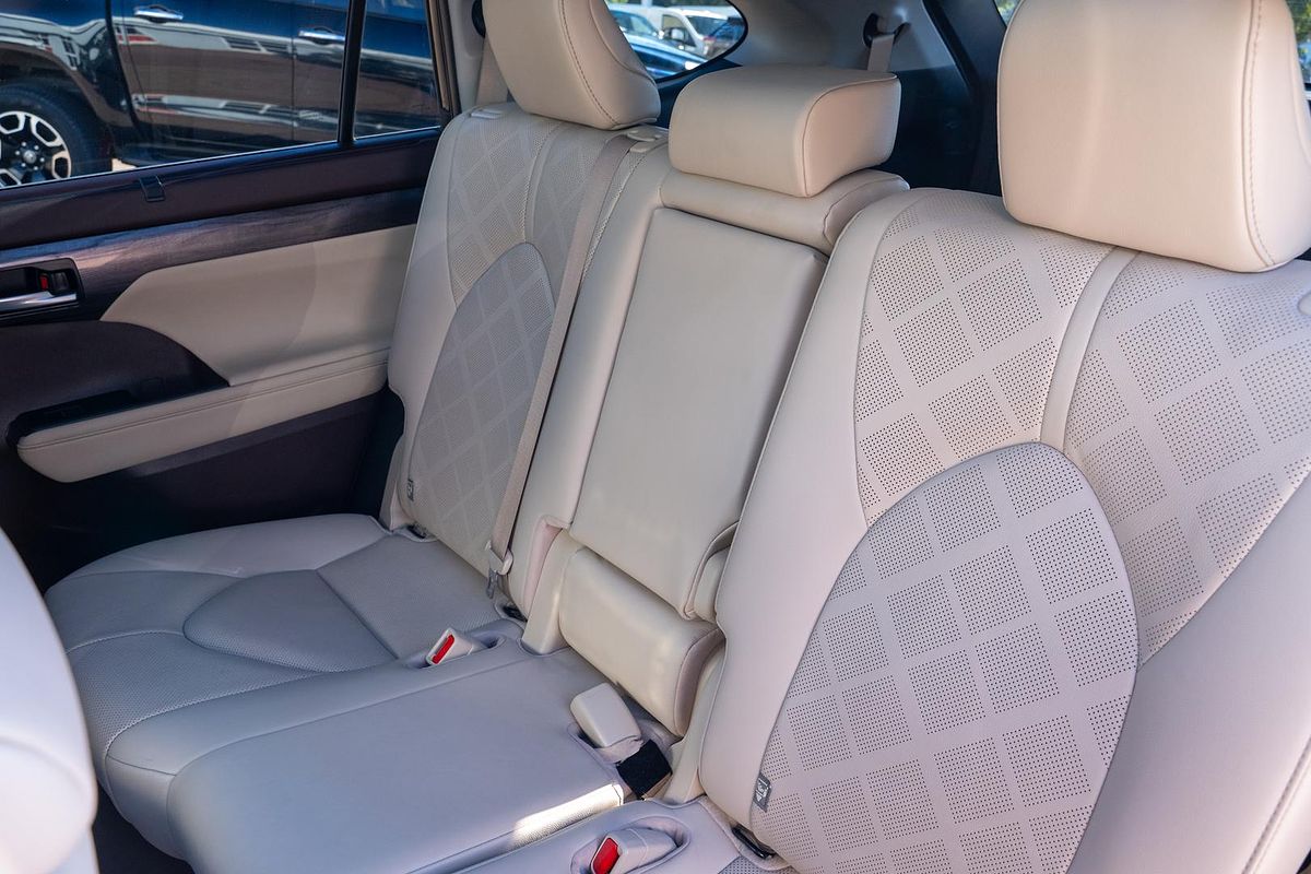 2021 Toyota Kluger Grande AXUH78R