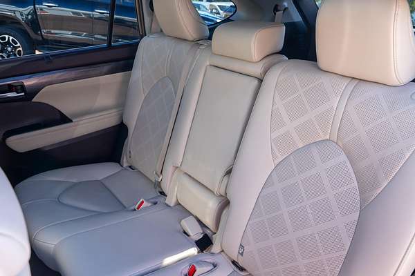 2021 Toyota Kluger Grande AXUH78R