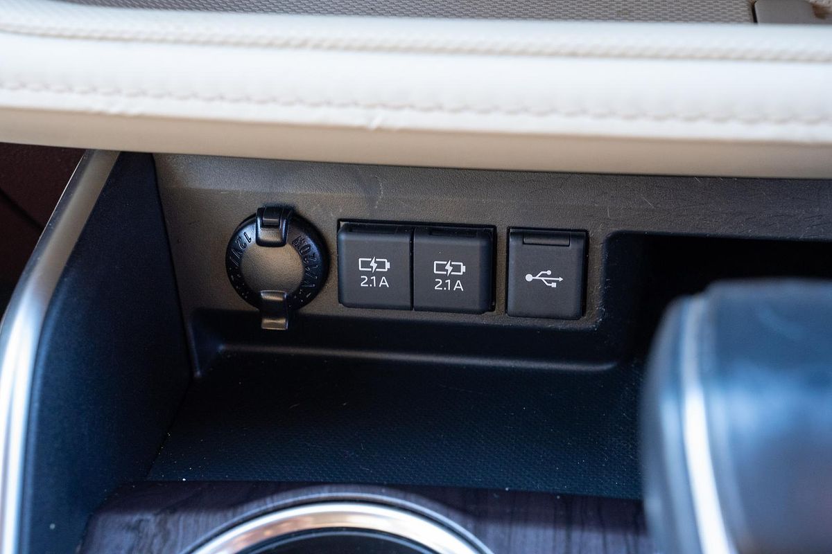 2021 Toyota Kluger Grande AXUH78R