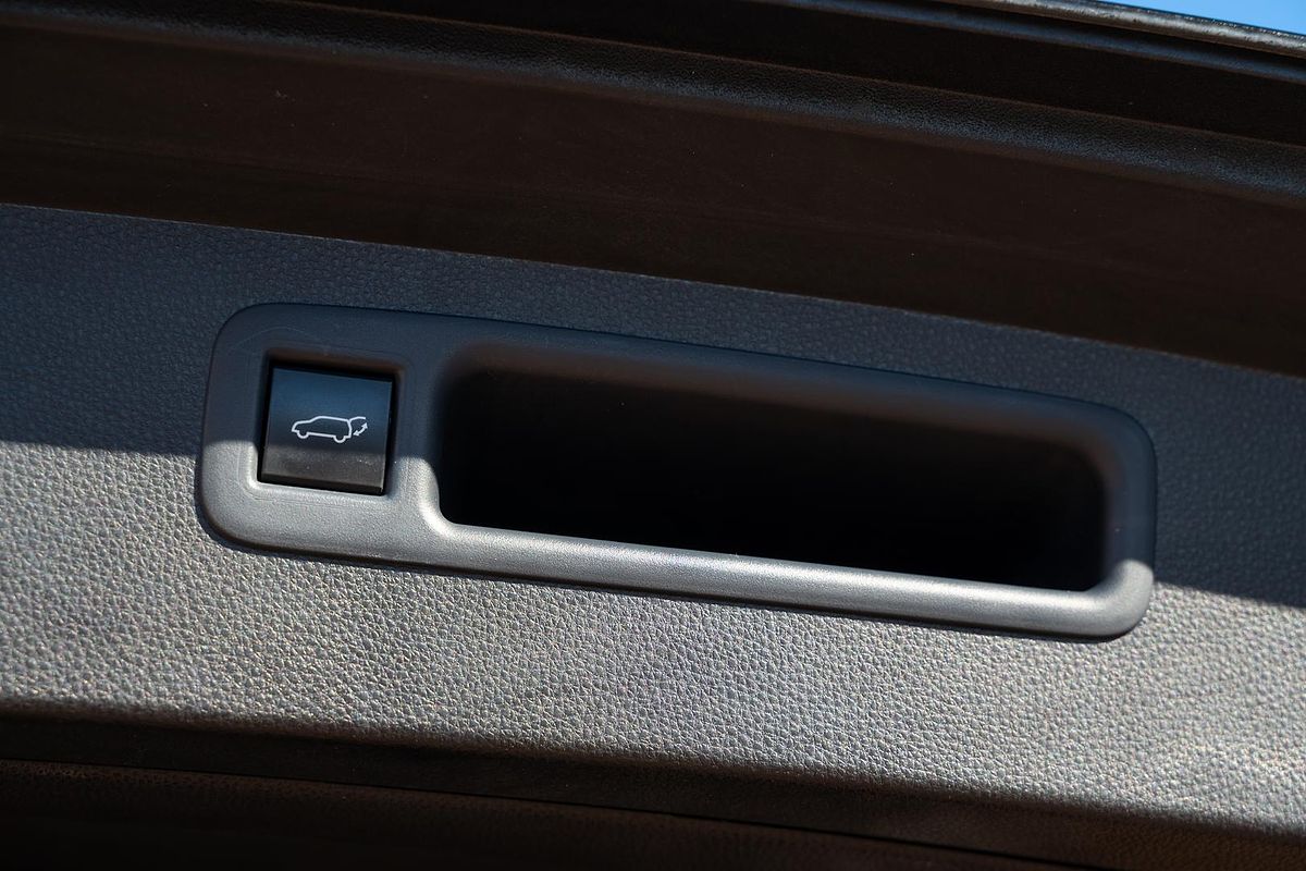 2021 Toyota Kluger Grande AXUH78R
