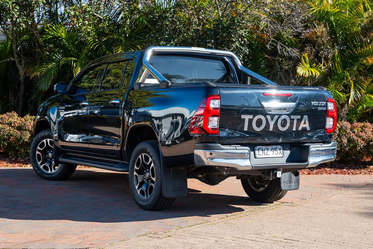 2021 Toyota Hilux SR5 GUN126R 4X4