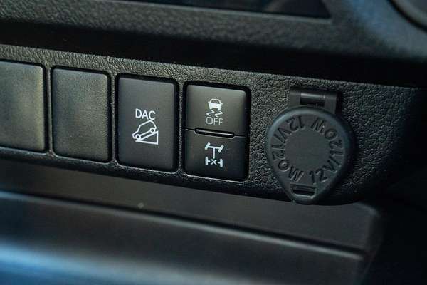 2021 Toyota Hilux SR5 GUN126R 4X4