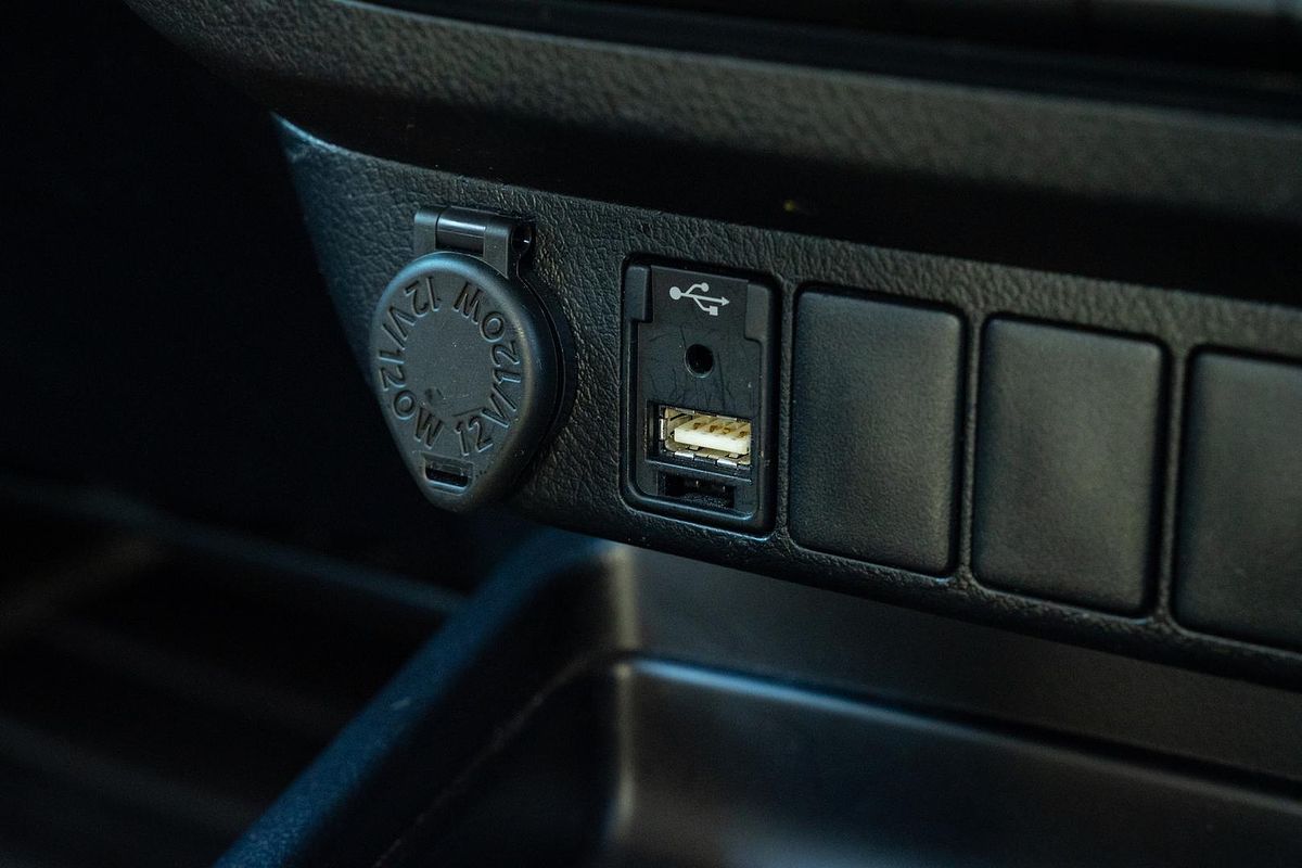 2021 Toyota Hilux SR5 GUN126R 4X4