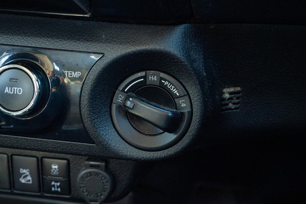 2021 Toyota Hilux SR5 GUN126R 4X4