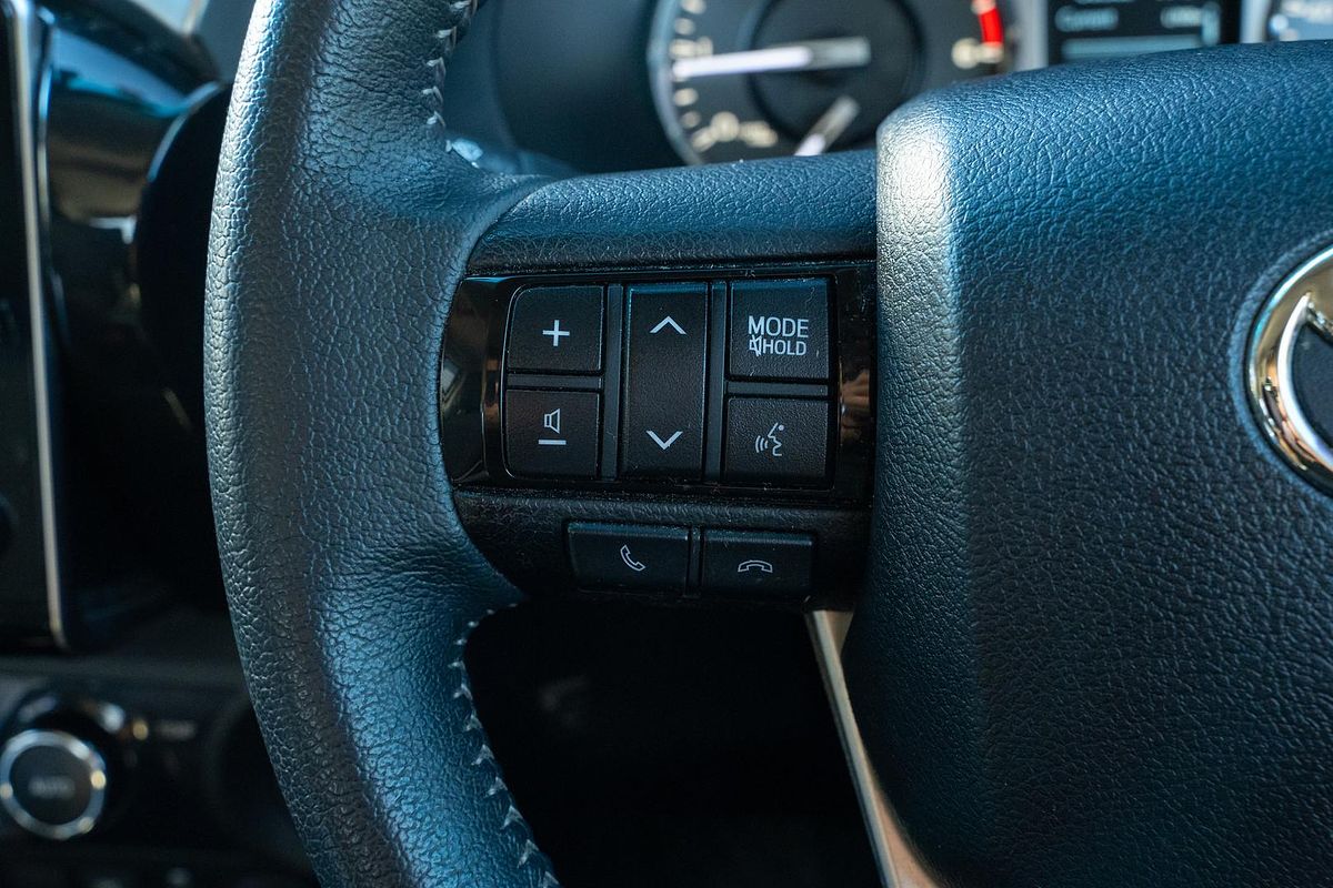 2021 Toyota Hilux SR5 GUN126R 4X4