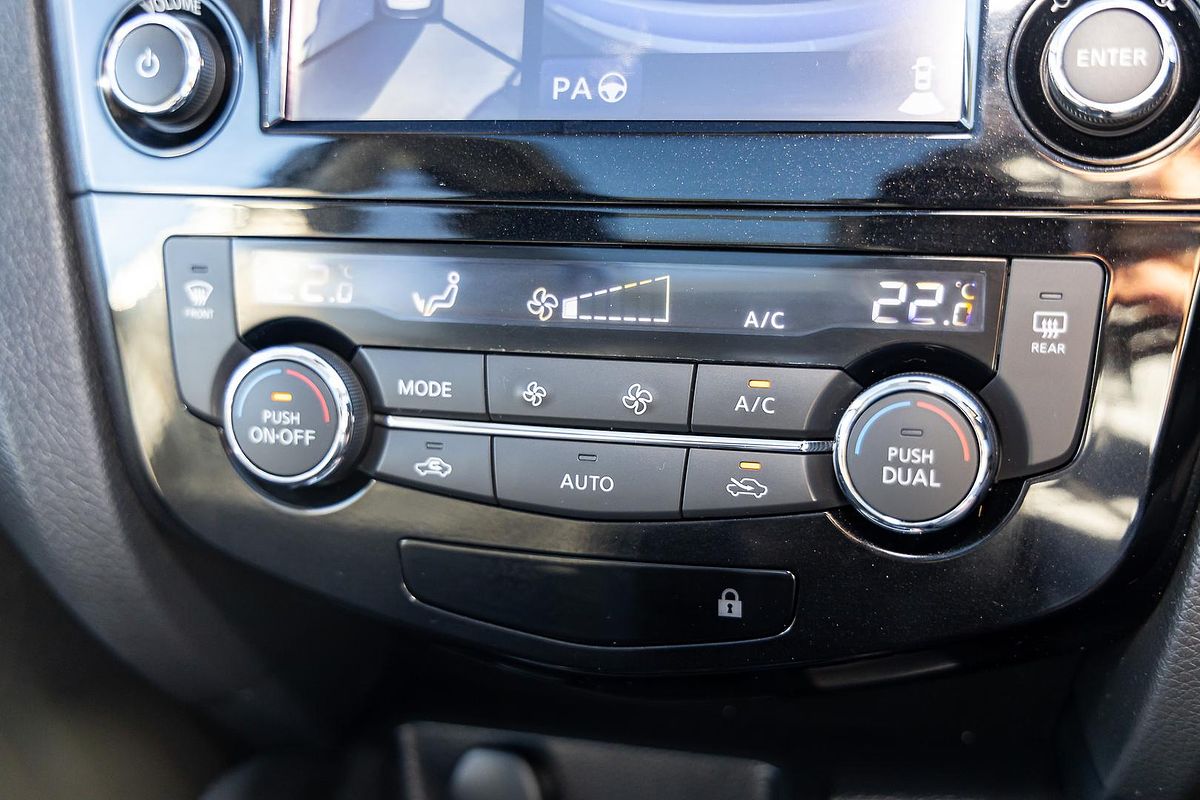 2016 Nissan QASHQAI Ti J11