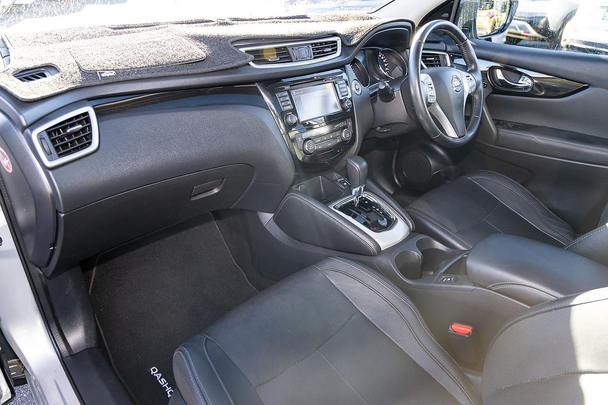 2016 Nissan QASHQAI Ti J11
