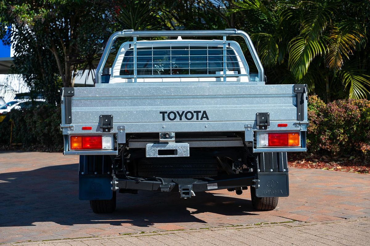 2024 Toyota Hilux Workmate TGN121R Rear Wheel Drive