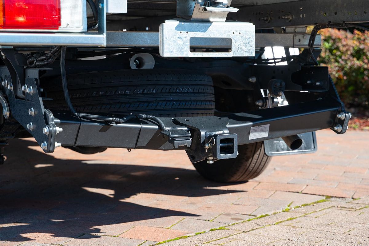2024 Toyota Hilux Workmate TGN121R Rear Wheel Drive